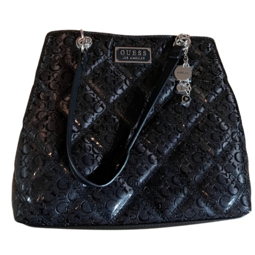 GUESS black shoulder bags